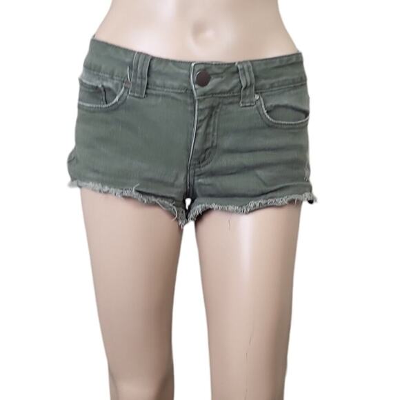 Forever 21 Distressed Frayed Army Green Denim Women's Shorts - Picture 1 of 3